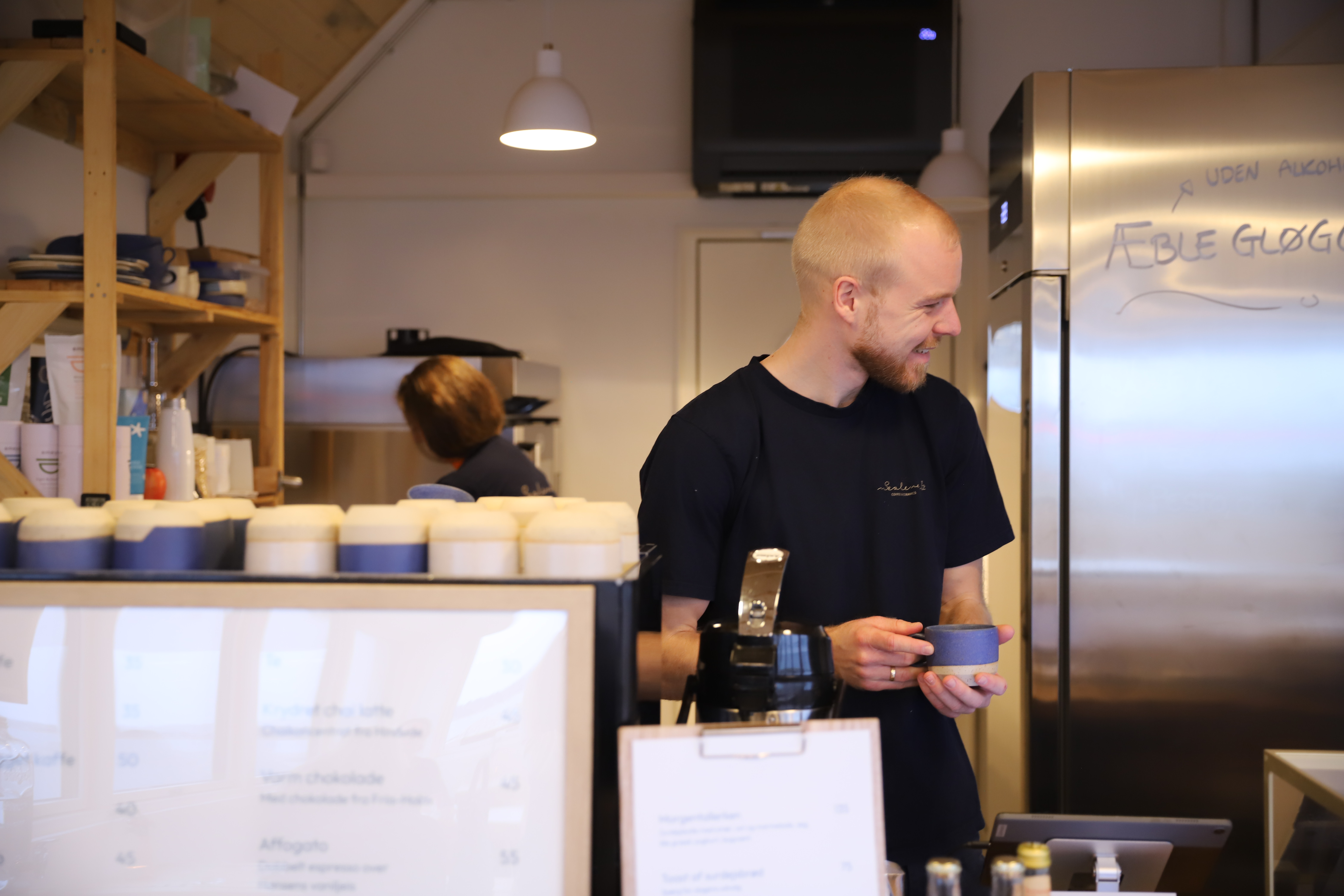 Sealevel Kaffebar ved færgen til Orø